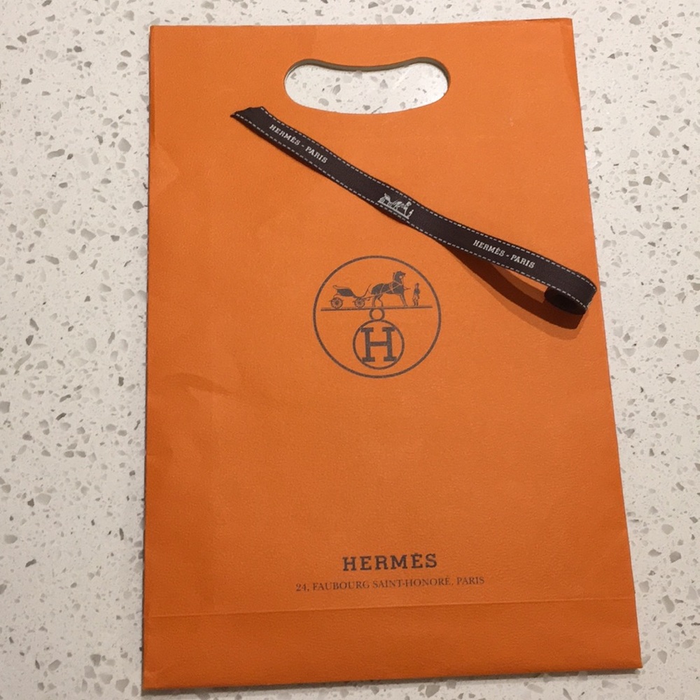 HERMES shopping bag & 🎀